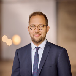 Prof. Dr. Nils Schmidt-Ahrendts